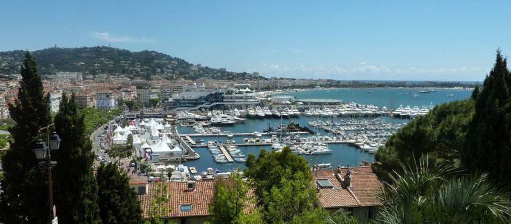 Flytning til Cannes Frankrig - havn